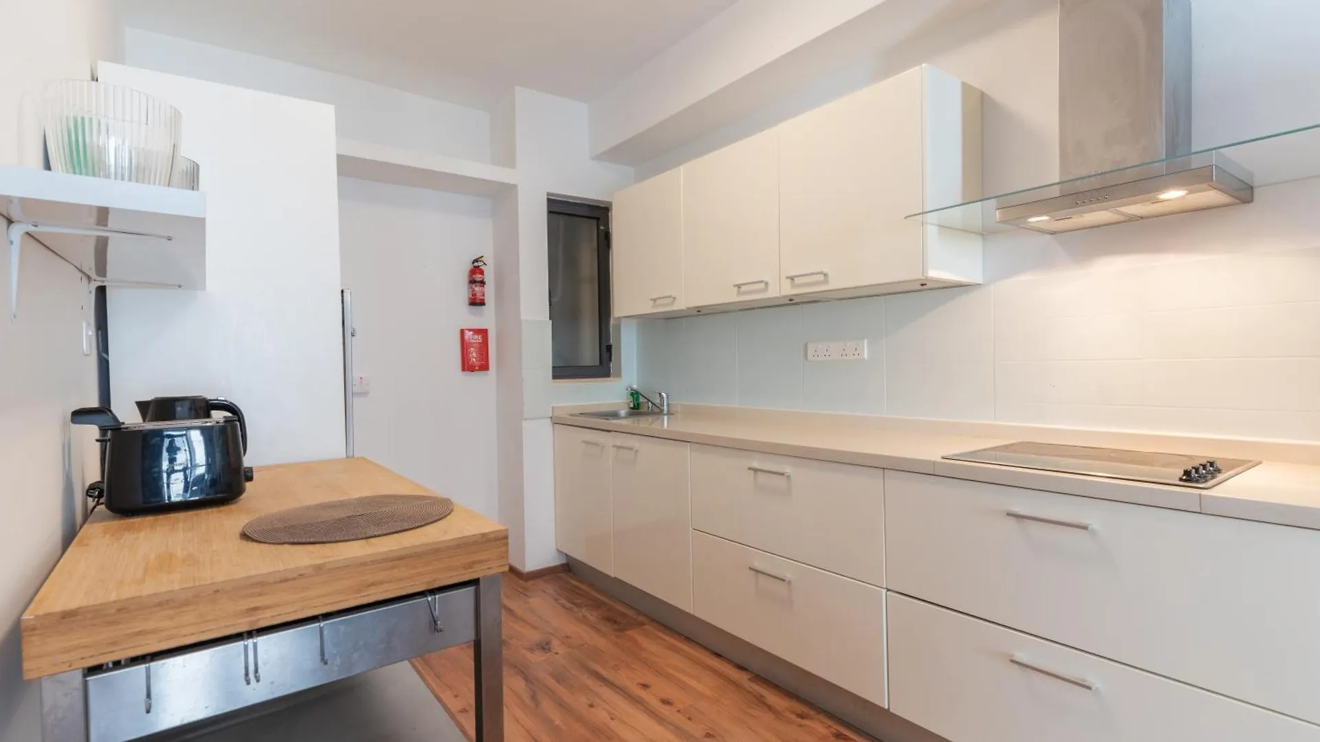Lovely 2Br Home In Swieqi Stylish, Cozy & Central By 360 Estates Is-Swieqi Malta